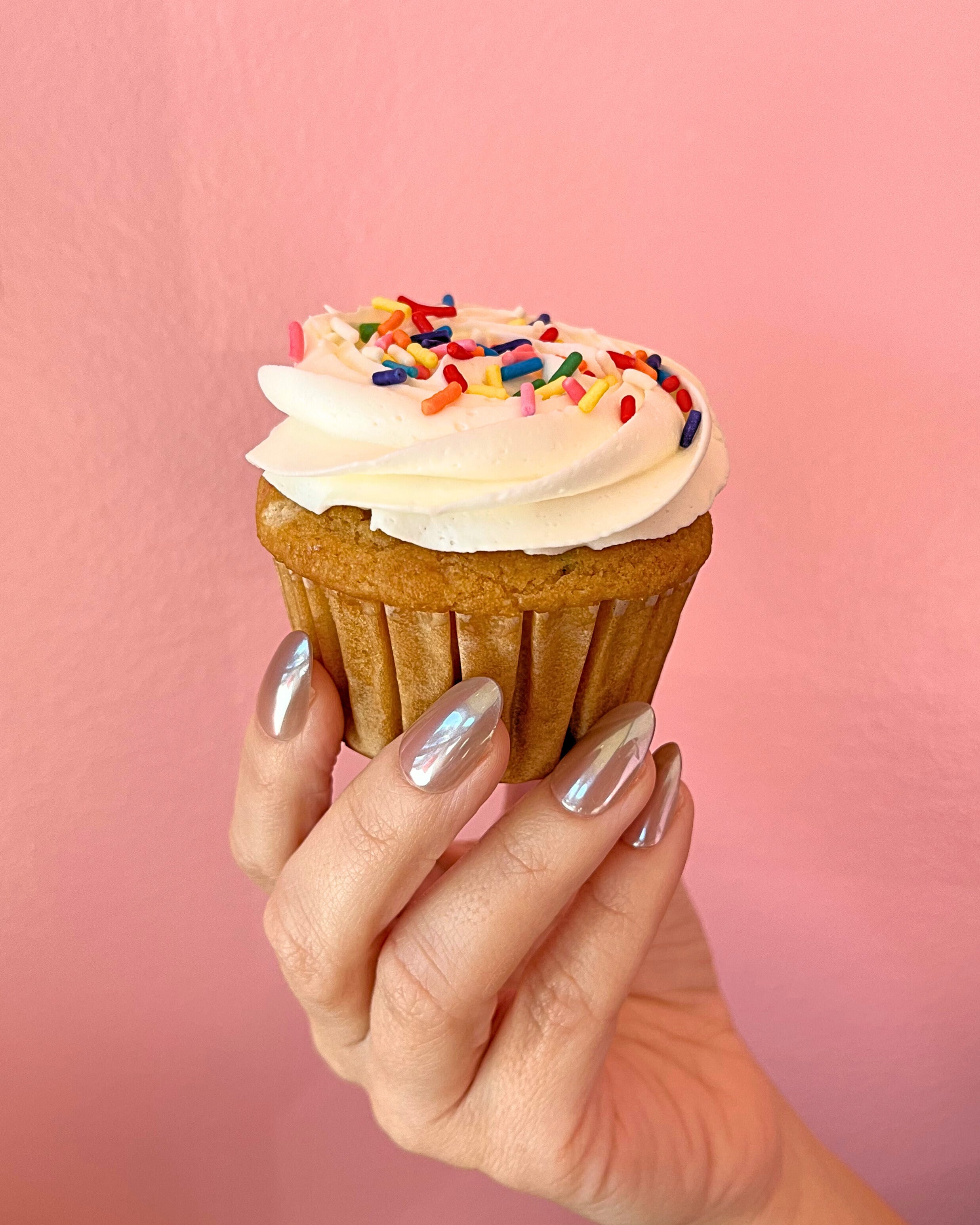 Funfetti cupcakes reverie bakeshop