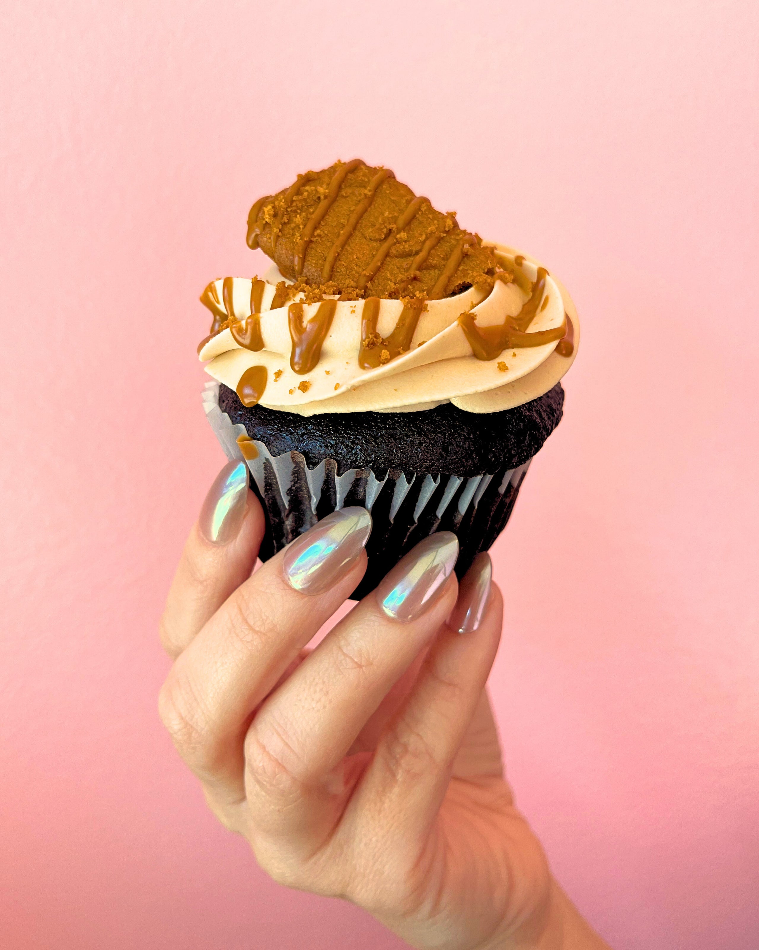 Chocolate Cookie Butter Cupcakes | Reverie Bakeshop